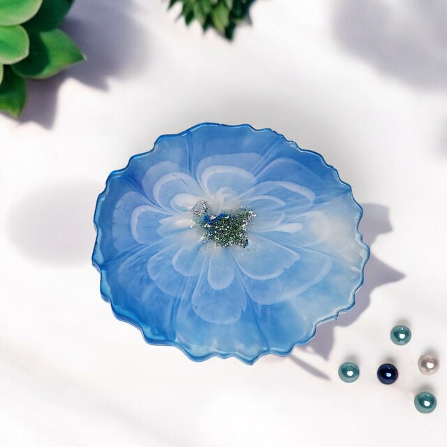 Serene Blue and White Irregular Resin Bloom Resin Coaster