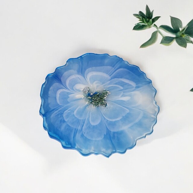 Serene Blue and White Irregular Resin Bloom Resin Coaster